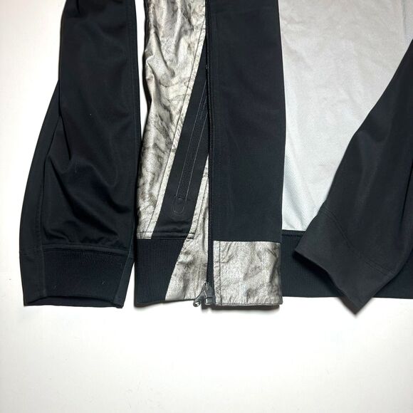 Lululemon RARE D/C Specular Jacket-Reflective large - Picture 8 of 14